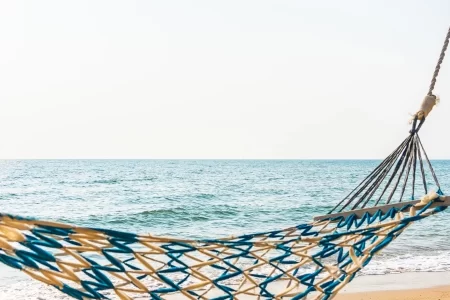 Rede para descansar na praia